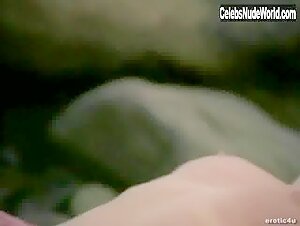Kira Reed Kissing , Outdoor in Price of Desire (1997) 14