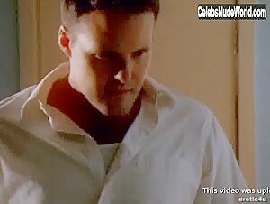 Kira Reed Hot , Couple in Sex Files: Alien Erotica Director's Cut (1998) 19