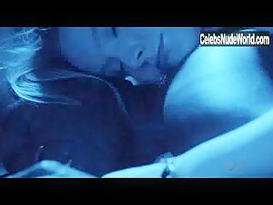Kristen Bell boobs , Blonde in House of Lies (series) (2012) 19