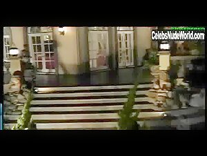 Kristiana Fleur Pool , Butt in 7 Lives Xposed (series) (2001) 2