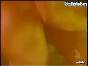 Krystal Summers Butt , Hot in Sexy Urban Legends (series) (2002) 16