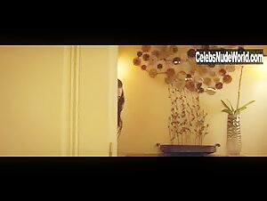 Krysten Ritter in Search Party (2014) 19