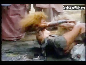 Lana Clarkson in Barbarian Queen II: The Empress Strikes Back (1989) 13