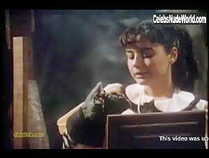 Lana Clarkson Costume , Brunette in Barbarian Queen II: The Empress Strikes Back (1989) 15