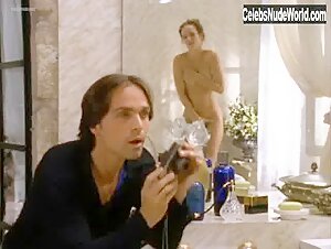Lara-Joy Korner in Todliche Diamanten (1998) 4