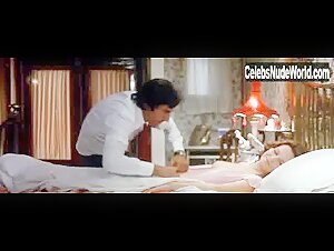 Laura Antonelli in Il merlo maschio (1971) 4