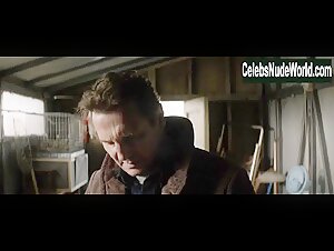 Laura Birn in A Walk Among the Tombstones (2014) 7