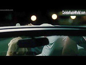 Laura Chiatti in Manuale d'am3re (2011) 20