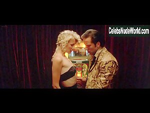 Laura Dern Lingerie , Blonde in Wild at Heart (1990) 20
