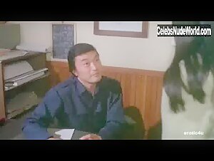 Laura Gemser boobs , Brunette in Emanuelle nera: Orient reportage (1976) 10