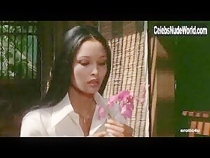 Laura Gemser Outdoor , Brunette in Emanuelle nera: Orient reportage (1976) 1