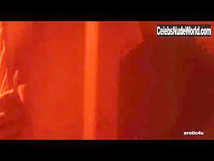 Laura Gemser Vintage , Hot in Emanuelle nera: Orient reportage (1976) 14