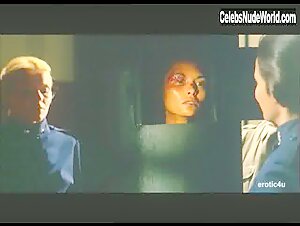 Laura Gemser Lingerie , boobs in Violenza in un carcere femminile (1982) 19