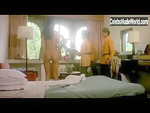 Laura Gemser Hairy Pussy , boobs in Emanuelle - Perche violenza alle donne (1977) 14