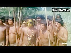 Laura Gemser in Emanuelle e gli ultimi cannibali (1977) 19