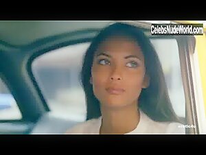 Laura Gemser Hot  , Brunette in Emanuelle e gli ultimi cannibali (1977) 10