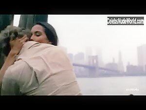 Laura Gemser Couple , Brunette in Emanuelle e gli ultimi cannibali (1977) 13