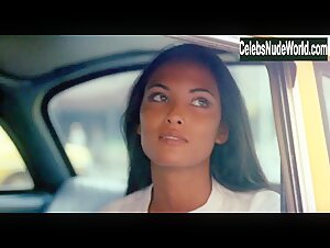 Laura Gemser Couple , Hot in Emanuelle e gli ultimi cannibali (1977) 13