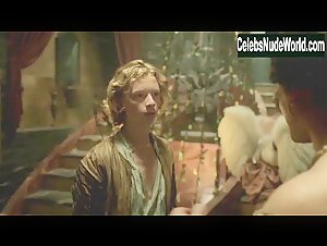Laura Haddock Costume , boobs in Da Vinci's Demons (series) (2013) 6