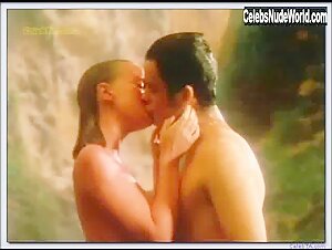 Laura Harris Kissing , Couple scene in Habitat (1997) 11