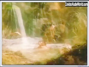 Laura Harris Outdoor , Couple scene in Habitat (1997) 14