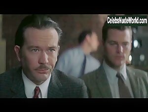 Laura Linney hot scene in Kinsey (2004) 20