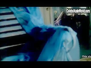 Laura Smet in La demoiselle d'honneur (2004) 18