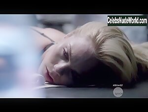 Laura Vandervoort Lingerie , Blonde in Bitten (series) (2014) 8