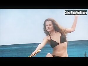 Lauren Hutton in Permette, Rocco Papaleo (1971) 8