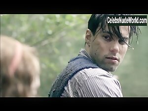 Lauren Lee Smith in Hindenburg (2011) 10