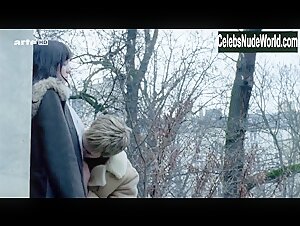 Lea Seydoux in La belle personne (2008) 17