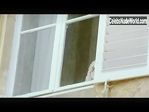 Leelee Sobieski Flasing , boobs in In a Dark Place (2006) 14