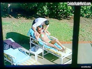 Leena nude, boobs scene in Femalien (1996) 2