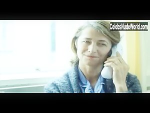 Lena Headey in Aberdeen (2000) 20