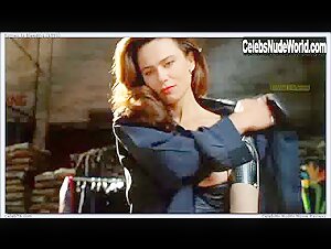 Lena Olin in Romeo Is Bleeding (1993) 1