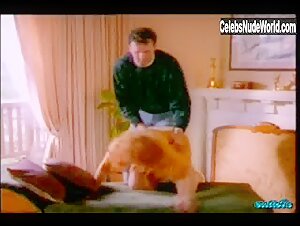 Lenore Andriel in Hottest Bid (1995)