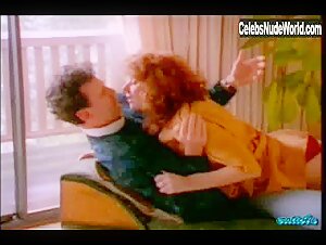 Lenore Andriel in Hottest Bid (1995) 9