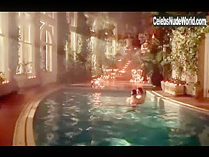 Lila Baumann Pool , Hot scene in Cahiers intimes (1999) 19