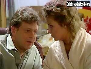 Linda Kruger in Losa forbindelser (series) (1985) 20