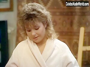 Linda Kruger boobs , Explicit in Losa forbindelser (series) (1985) 13