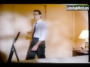 Lisa Comshaw Nipple , Bathtub in Housewife from Hell (1993) 11