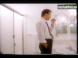 Lisa Comshaw Nipple , Bathtub in Housewife from Hell (1993) 12