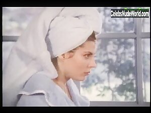 Lisa Comshaw Shower , boobs in Killer Inside (1996) 17