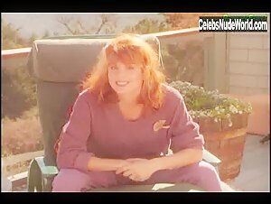 Lisa Comshaw Kissing , Red Head in Sinclair Institute - Discovering Unforgettable Sex: The Series (1994) 3
