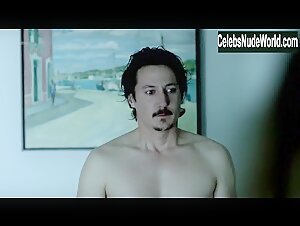 Lisi Linder boobs , Explicit in La victima numero 8 (series) (2018) 14