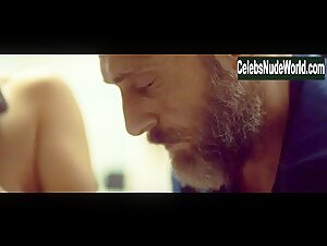 Lola Le Lann in A Bluebird in My Heart (2018) 13