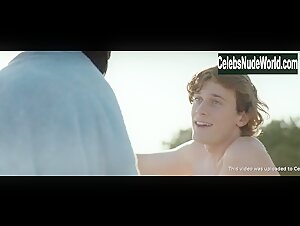Lola Le Lann liking , sex scene in Versus (2019) 1