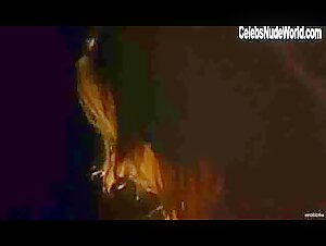 Loredana Cannata Sensual , Nipple in La donna lupo (1999) 18