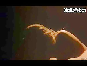 Loredana Cannata Sensual , Nipple in La donna lupo (1999) 4