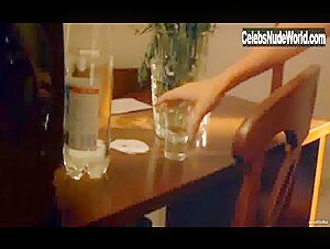 Loredana Cannata Butt , Blonde in La donna lupo (1999) 14